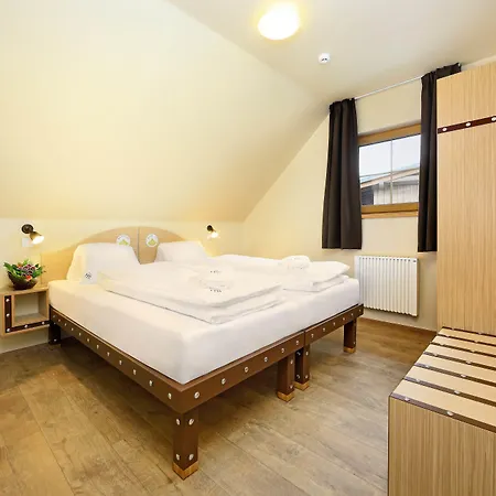 Relax Hotel 4*